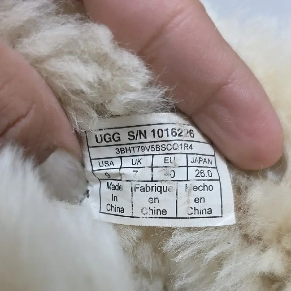 UGG Tan Shearling Winter Boots Size 9
